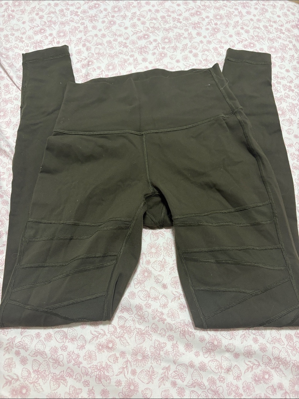 lululemon athletica Olive Tone High-Rise Leggings